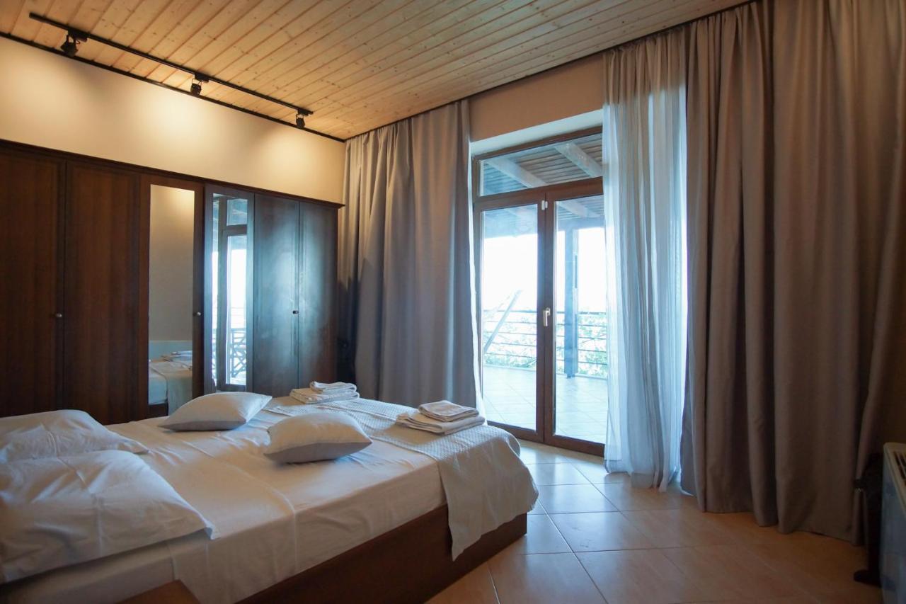 Seaside Duplex Stone Villa Qeparo Exterior foto